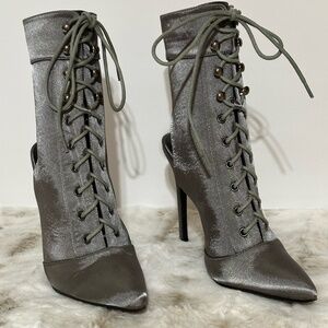 So Me Grey Satin Lace Up Pointy Toe Ankle Boots 4 1/2" Stiletto Heels